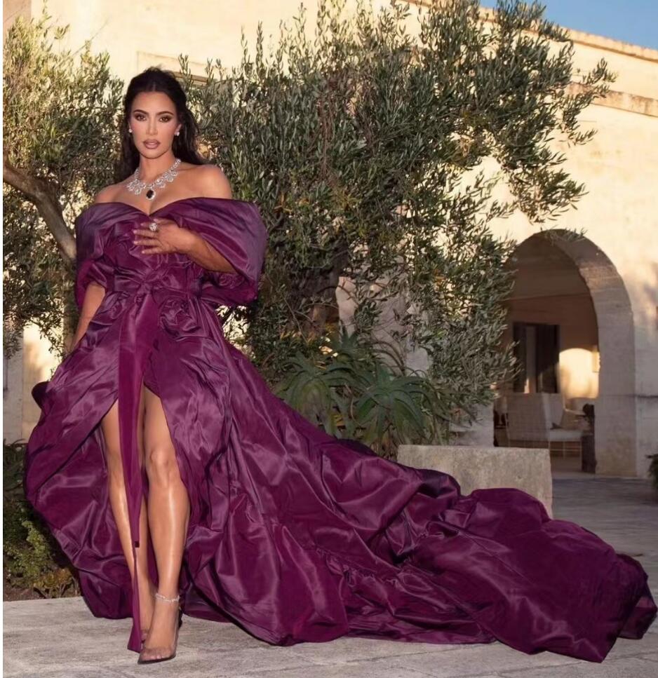 Vestido de mujer Yousef aljasmi Evening Maroon Karl kimkardashian Vestido de fiesta con cuello en V schiaparelli Haute Couture de danielroseberry
