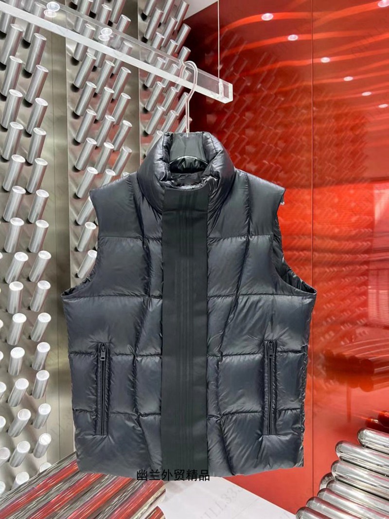 디자이너 Puffy Vest 절연 조끼 플러스 사이즈 크기의 고급 남성 여성 두꺼운 다운 코트 민소매 재킷 다운으로 채워진 양복 조끼 복어 지퍼 다운 재킷 패딩 코트