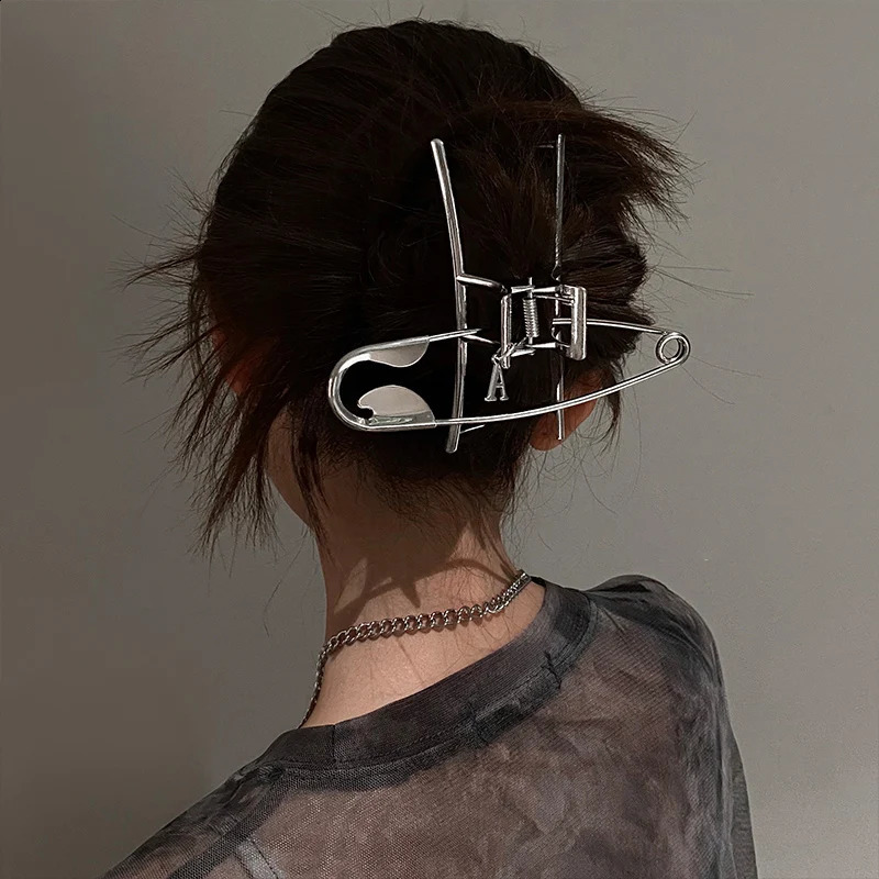 Bruiloft Haarsieraden AMORCOME Ontwerp Veiligheid Grote Metalen Pin Klauwen Haarspeldjes voor Dames Meisjes Accessoires Haarspelden Haarspelden Hoofddeksels 2023 231116