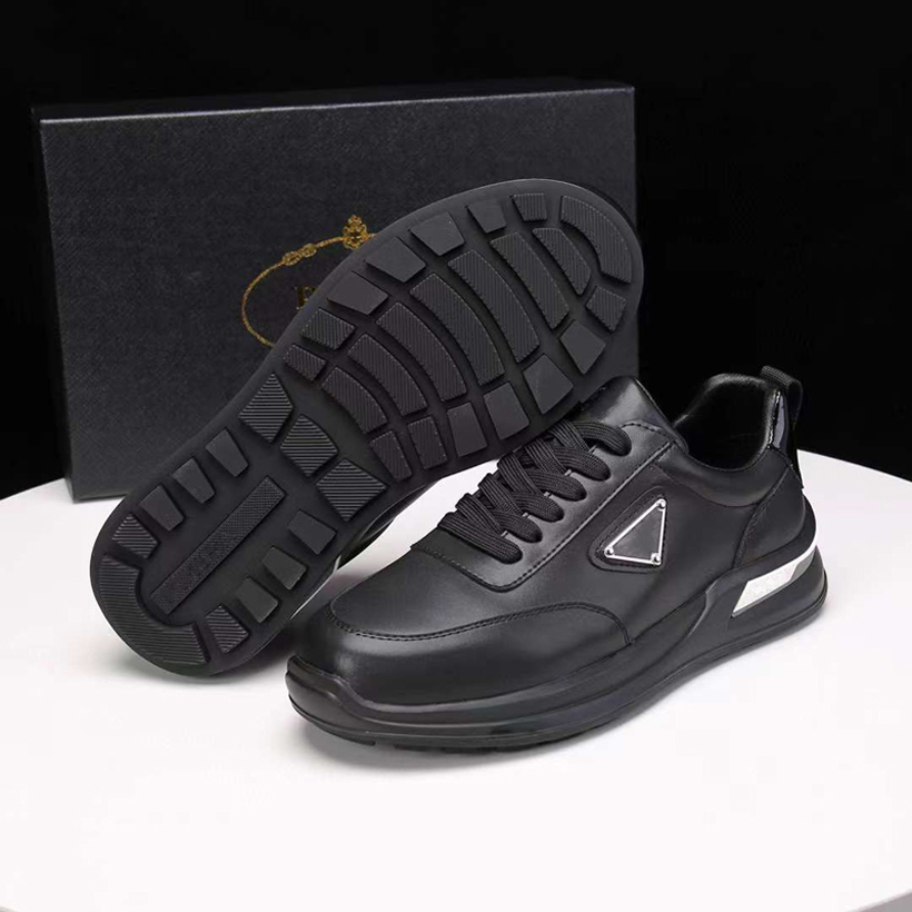 Fashion Casual Shoes Men Fly Block Running Sneakers Italy Raffinerat lågt Top Elastic Band Onyx harts svartvitt läderdesigner Casuals Idea Athletic Shoes Box EU 38-45