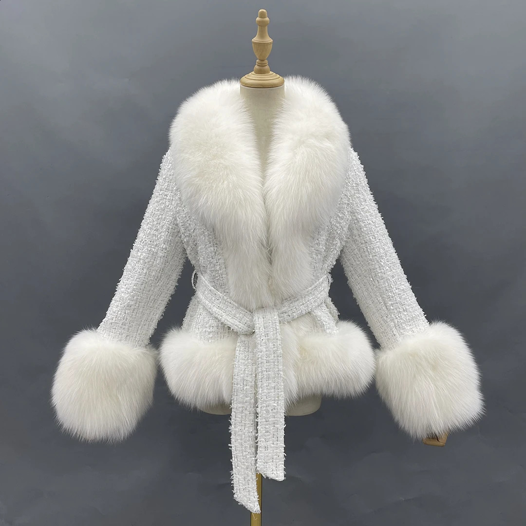 Mezclas de lana para mujer Abrigo de invierno Mujer Estilo coreano Lana Señoras Hundstooth Cuello de piel real Puño Chaqueta de tweed Azul oscuro 231116
