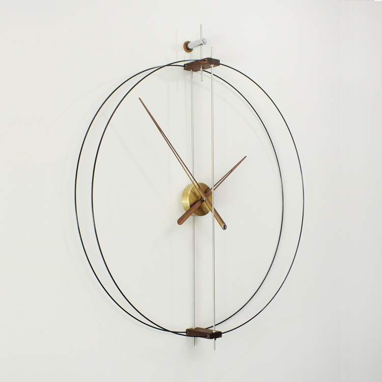 Nordische, moderne, einfache, kreative spanische Uhr, große Wanduhr aus schwarzem Walnussholz, zweipolig, doppelkreisig, Qualität