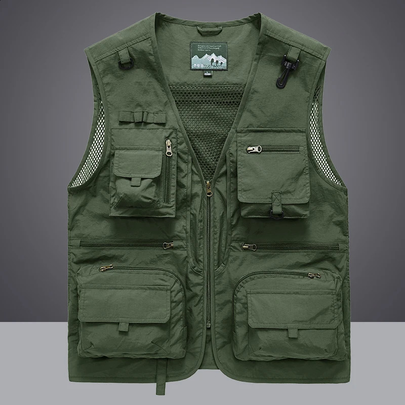 Gilets pour hommes Gilet Gilet Veste Hommes MultiPocket Classique Mâle Manteau Sans Manches En Plein Air Pographe Vestes De Pêche 5XL Gilet Vêtements De Voyage 231116