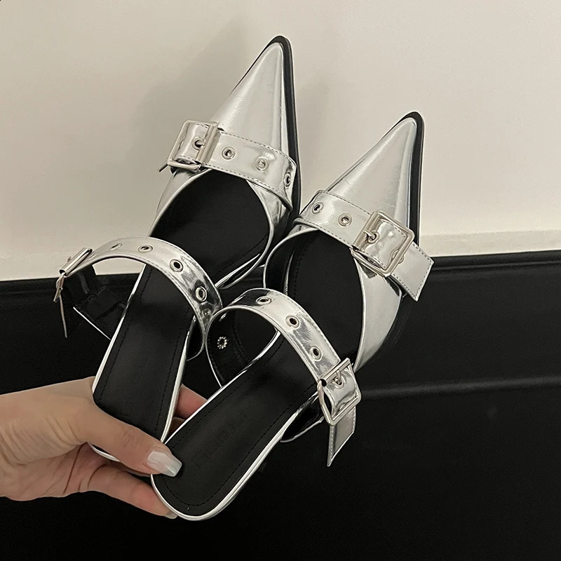 Dress Shoes Punk Goth Metal Buckle High Heels Sandals Women Summer Pointed Toe Silver Party Shoes Woman Korean Style Thin Heels Sandals 231116