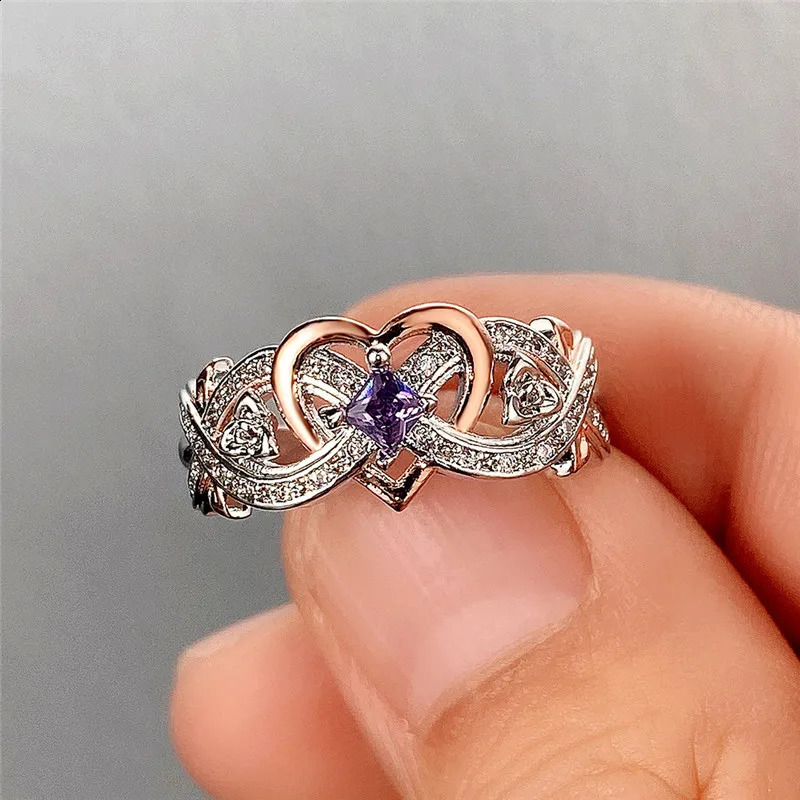 Solitaire Ring Huitan Creative Women's Heart Rings with Romantic Rose Flower Design Wedding Engagement Love Rings Aesthetic Jewelry 231116