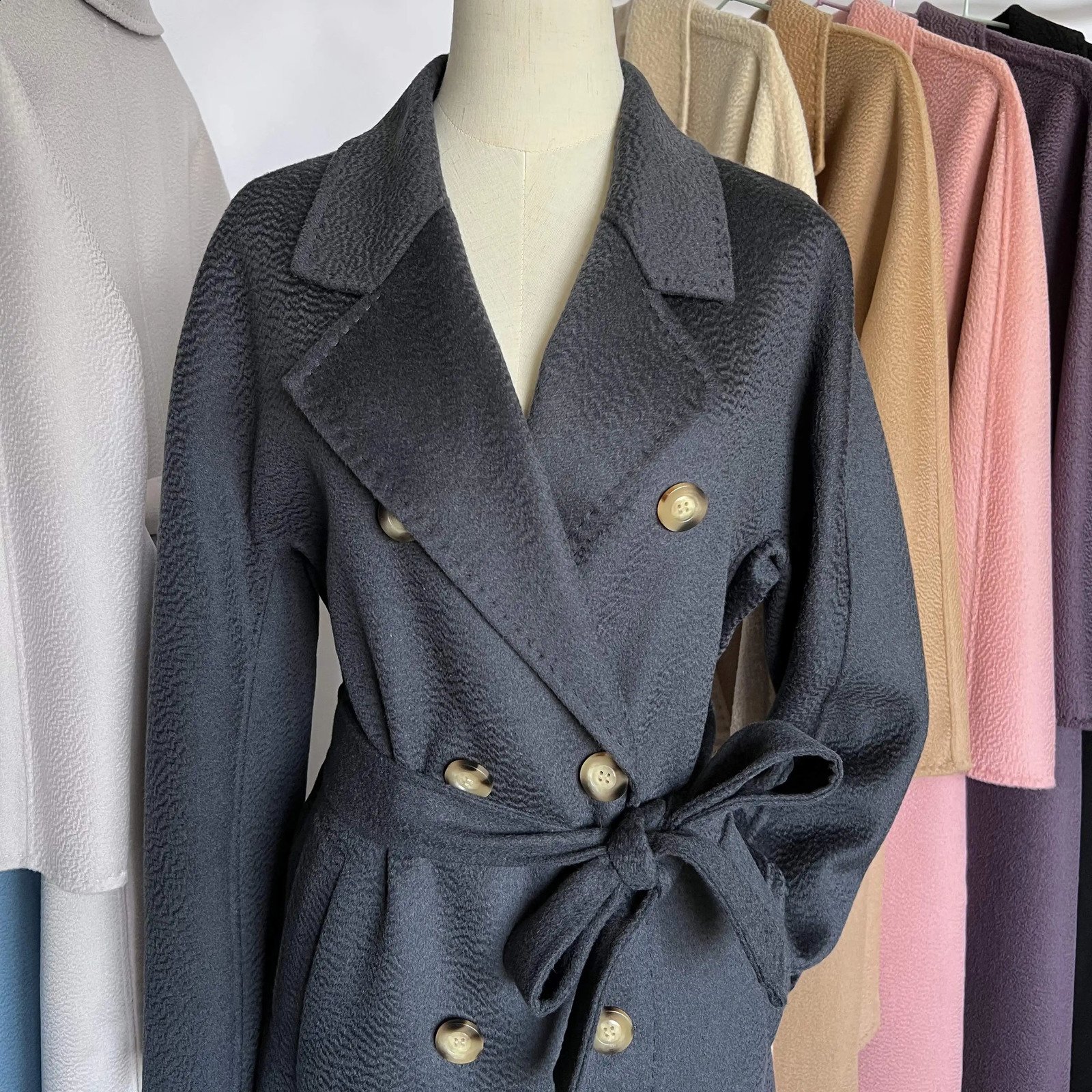 Женское кашемировое пальто из смесовой шерсти, женское осенне-зимнее женское пальто средней длины светло-коричневого цвета, черная повседневная куртка на шнуровке, классическая двубортная куртка 231118