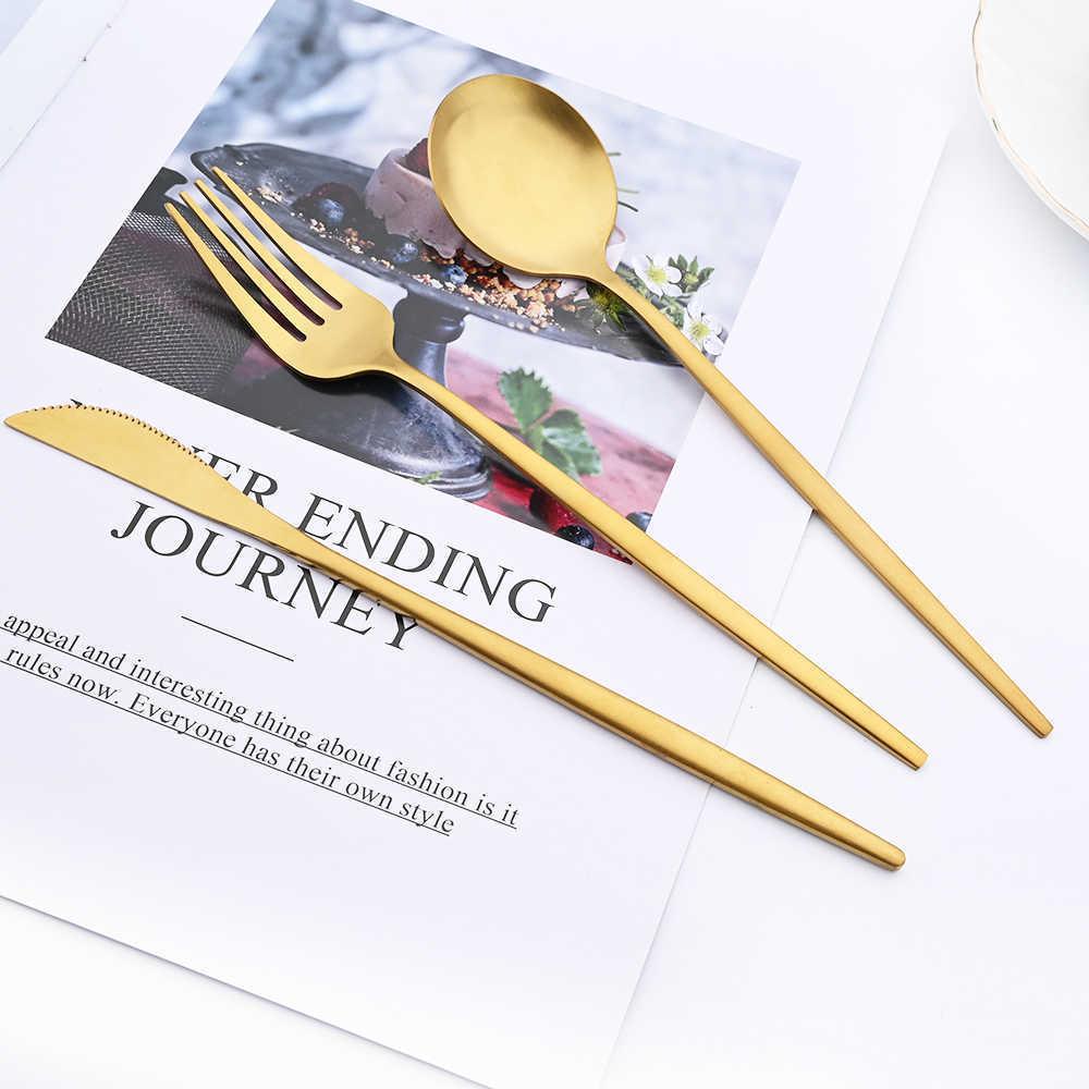 16st Gold Matte Cutlery Set Knife Fork Spoons Moderföretag Set rostfritt stål Tabeller Western Flatware Kök Silverware Set L230704