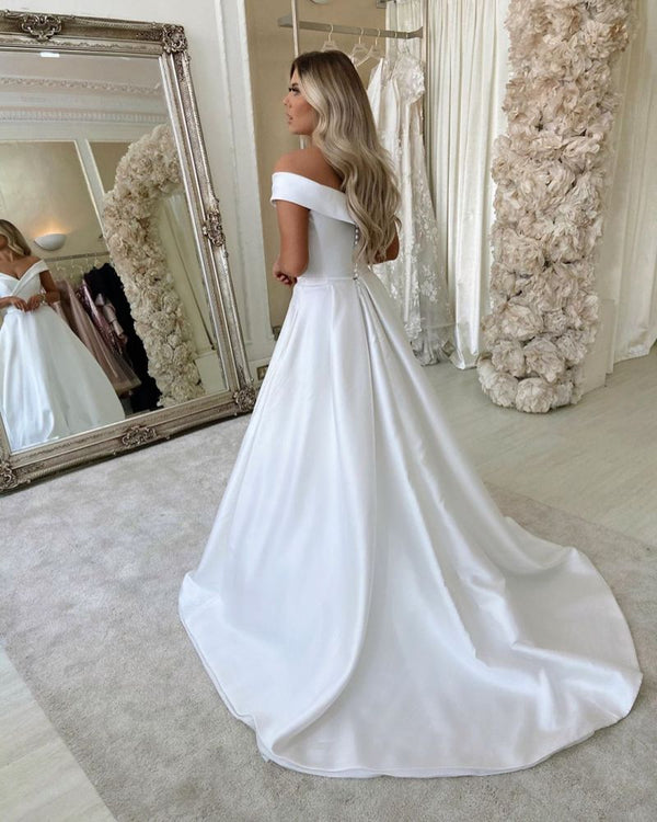 Simple Satin Arabe Aso Ebi Une Ligne Robes De Mariée Sexy Hors De L'épaule Solide Boho Jardin Robes De Mariée Balayage Train Formelle Mariées Réception Robes De Novia CL0427