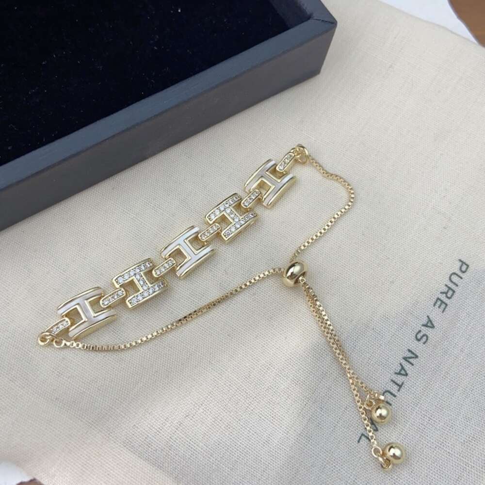 Natural Fritillaria H Bracel Celebrity Small Fragrant Lter Pulling Handle String Fashion Temperament Shell Handpiece Light