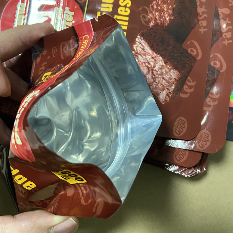 Sacchetto di imballaggio in plastica commestibile da 600 mg cioccolato gommoso al caramello fondente brownies sacchetti morsi sacchetti in mylar richiudibili pacchetto commestibile pacchetto vuoto alzati