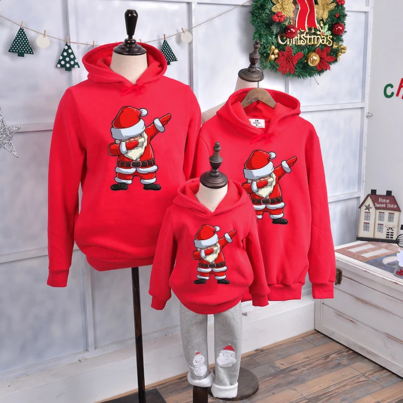 Family Matching Outfits Parent child Clothing Autumn Winter Hoodies Cute Christmas Santa Print Pullover Sweatshirt For Men And Women Kids Clothes 231118