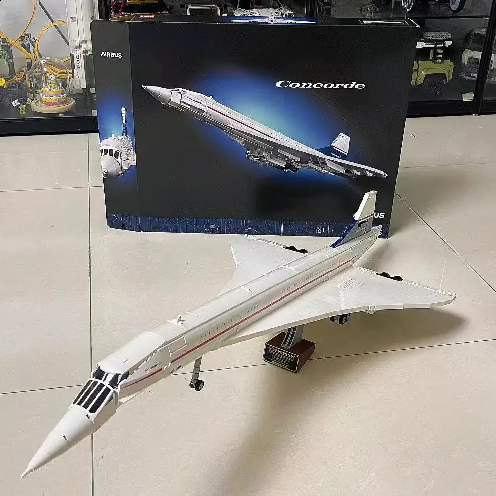 Blocks 2023 10318 ICONS Concorde Airbus Famous Supersonic Commercial Passenger Airplane Model Building Toys For Kids Gifts 231118