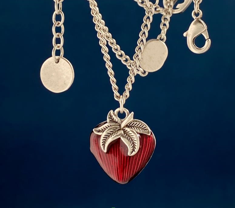 Colliers pendentif fraise de créateur pour femmes, Vintage, collier en cuivre plaqué argent, accessoires de bijoux pour femmes