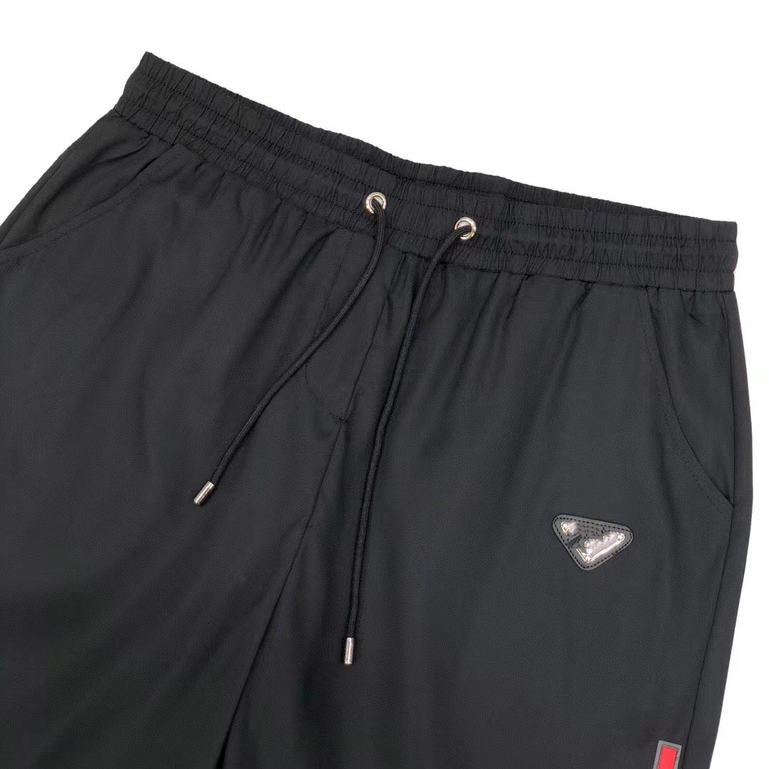Designer Mens Shortswomen's Designer Shorts Noir et Blanc Mode d'été Streetwear Maillot de bain à séchage rapide Pantalon de plage imprimé M-3XL 690