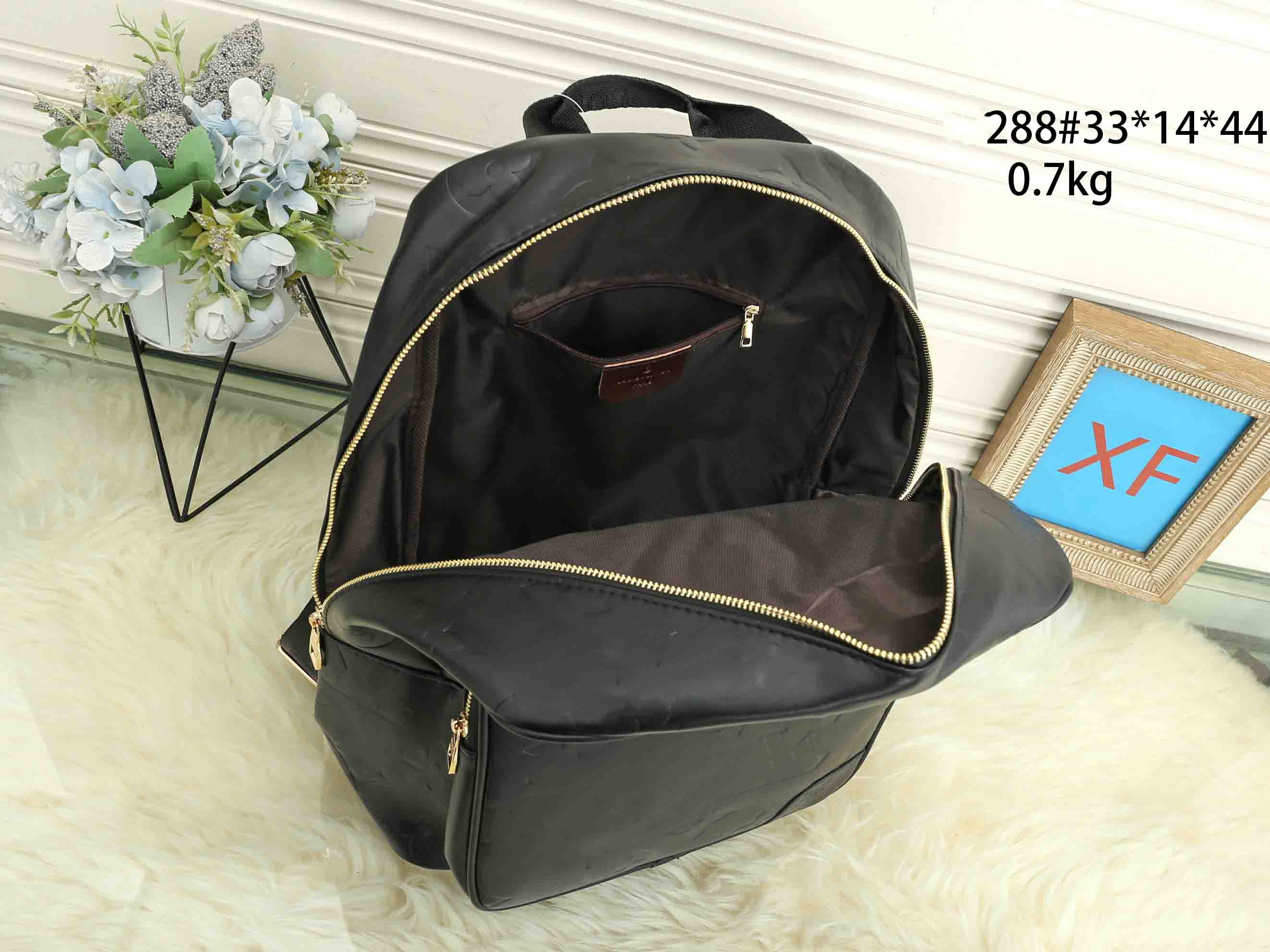 Hot Backpack Leather Backpack Men's and Women's Backpack Large Capacity Letter Stamping Travel Bag Schoolbag BLACK green white