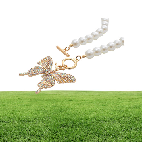 Colar de pingente de borboleta Charm de animal imitação de pérolas de pérolas para mulheres colares de declarações de videira de vidra