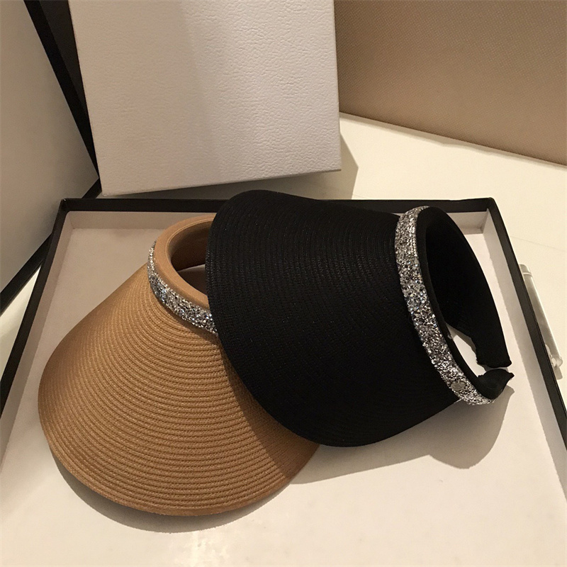 Visiere diamantate lucide Cappellini Cappello a cilindro cavo da donna Visiera da golf estiva Protezione solare Cappello da sole da viaggio all'aperto Cappelli di paglia Casquette