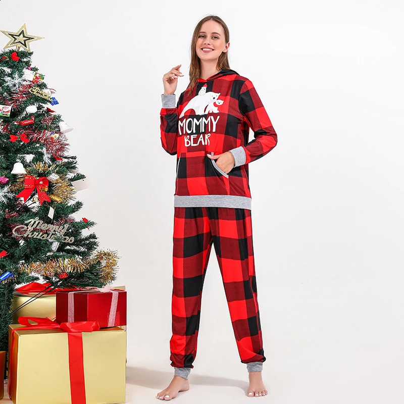 Familie Passende Outfits 2023 Weihnachten Pyjamas Set Mama Papa Kinder Kapuzen Top Lange Hosen Hause Anzug Baby Strampler Weihnachten aussehen 231118