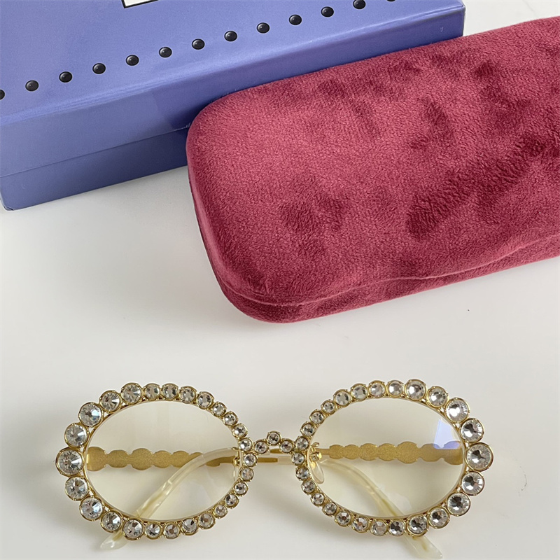 Luxus-Designer-Sonnenbrille Outdoor Eyewear Wonmen Diamantrahmen modische Kristall-glitzernde Diamant-Sonnenbrille mit modischem Stil