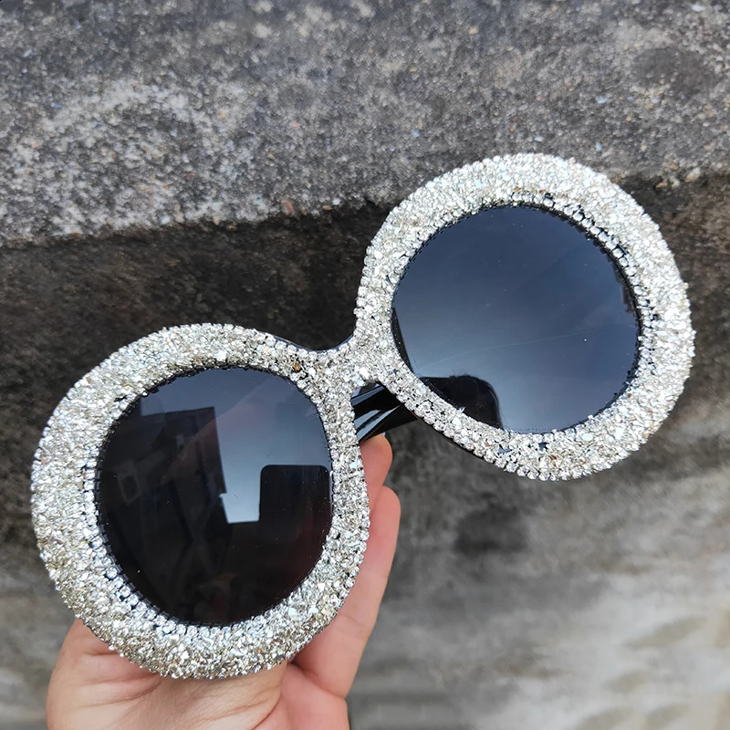 Sunglasses Rhinestone Sunglasses Women Designer Steampunk Oversized Round Female Sunglasses Music Festival De Sol Feminino 231118