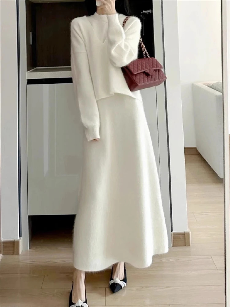 Two Piece Dress REALEFT Autumn and Winter 2 Extra Large Womens Set Knitted Sleeveless VNeck Sweater 231118