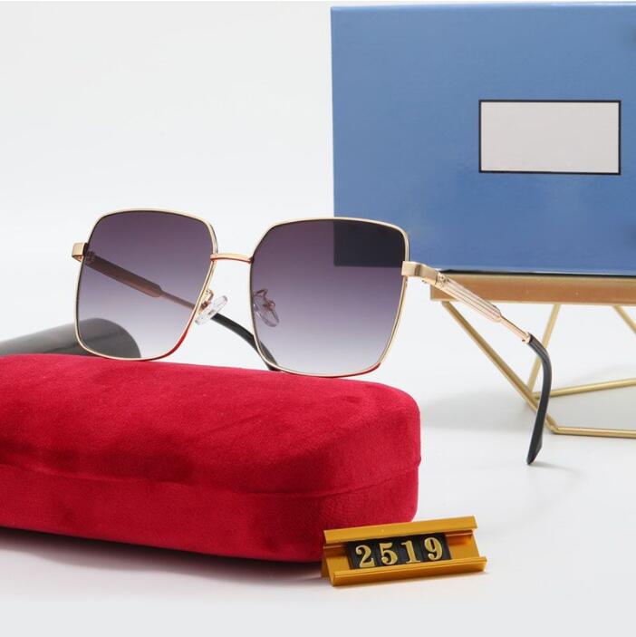 Novo designer de luxo óculos de sol masculino quadrado de metal óculos de armação de espelho design de exibição tipo legal verão óculos de sol ovais para mulheres acessórios de moda masculinos com caixa