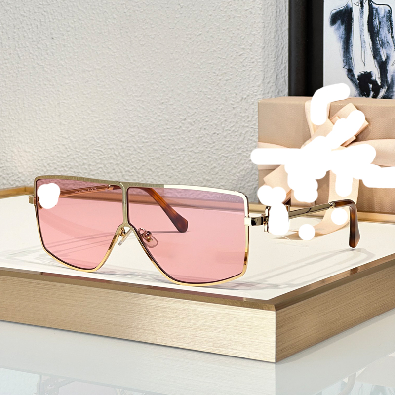 Nya populära designer solglasögon för kvinnor 51Z Ladies Glasses UV400 Skyddslinser Square Connect Metal Gold Frames Brown Simple Retro Eyewear Come With Pink Case