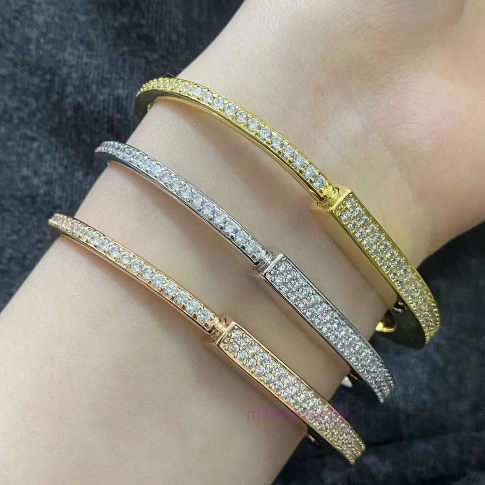 Bracelet bracelet T 925 Silver V Gold Advanced Luxury Luxury Full Diamond Lock Bracelet JMN7