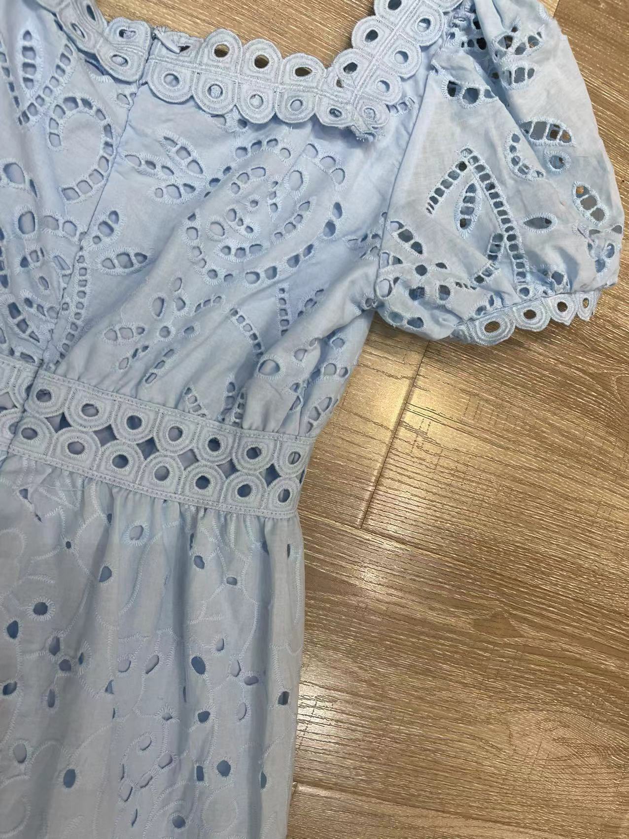 Summer Lace Dress Designer White/Pink/Blue Short Sleeves A Line Women Dress Sexy Hollow Out Dresses Womens 11267