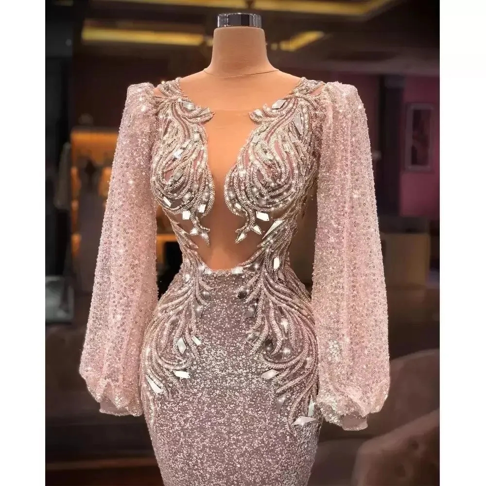 Light Pink Evening Dresses Long Sleeves Mermaid Crystals Sequins Applique Sexy Illusion Floor Length Plus Size Pleats Prom Gown Formal Custom vestidos