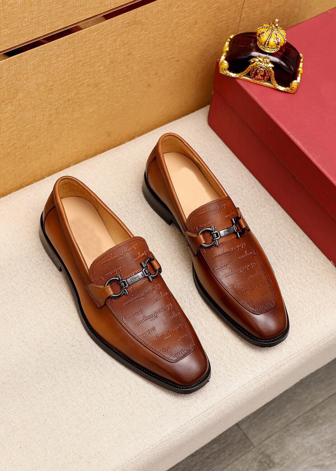 2023 New Men Forms Sital Party Frick Leather Bress Fress أحذية متسكعون غير رسميين على أزياء أعمال Oxfords الحجم 38-47