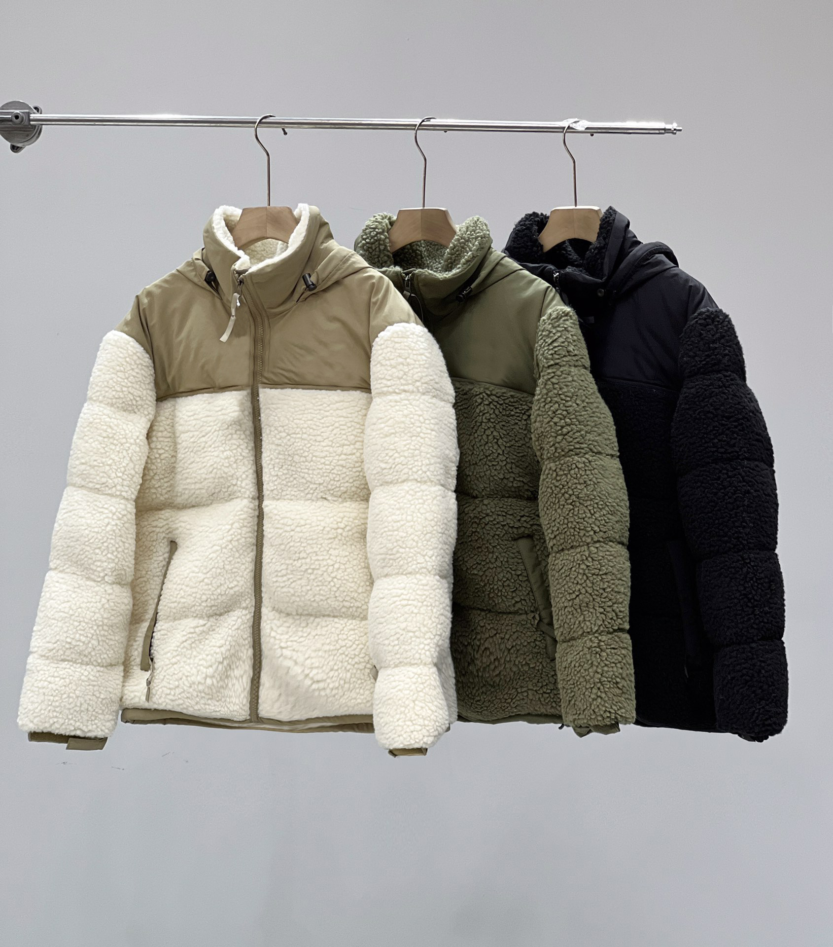 Chaquetas para hombres Chaqueta de lana de invierno para mujer Faux Shearling Outerwear Street Designer Abrigos de piel Cálido Espesado Cordero Puffer