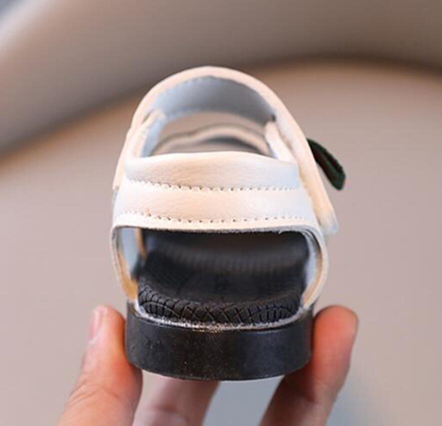 Children luxury Sandals Baby Boys Girls Designer Summer Beach Slides Toddler Kids Slip-On Foam Slippers Lightweight Shoes Casual Sneakers