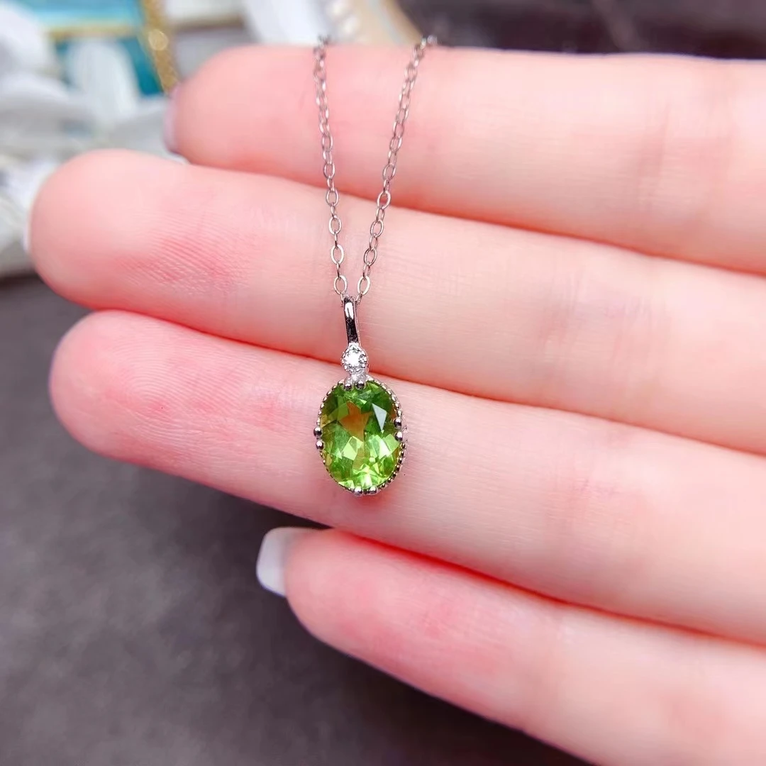 1ct Natural Peridot Pendant for Office Woman 6mmx8mm VVS Grade Peridot Jewelry Small 925 Silver Gemstone Necklace Pendant