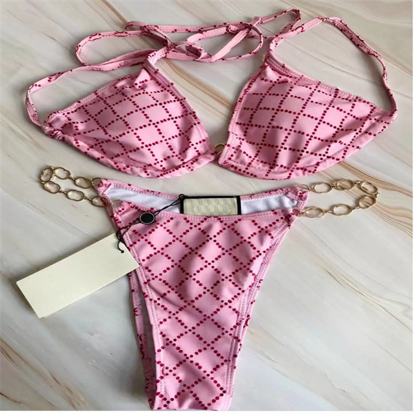Designer Bikinis G Luxury Metal Chain Design Swimwear Ladies Fashion Pink Black Water Resistant Mid Waist Beach Bathing Wholesale 10% OFF