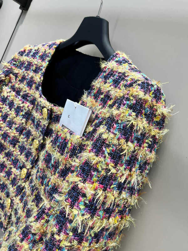 Kvinnorjackor Designer Designer 23 Autumn/Winter New Style Temperament Age Reducing Weaving Belt Wrapped Thick Tweed Blended Short Coat B0if Y4ni
