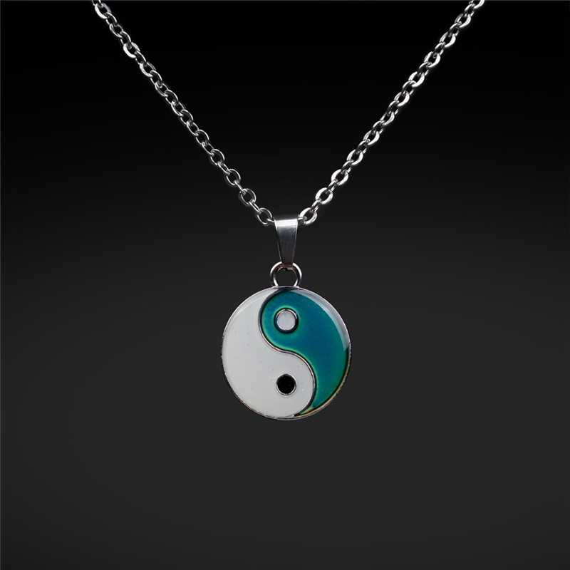 Trendy Tai Chi Yin and Yang Thermochromic Pendant Mens Necklace Designer Jewelry South American Stainless Steel Silver Chain Choker Necklaces for Man Gift Party