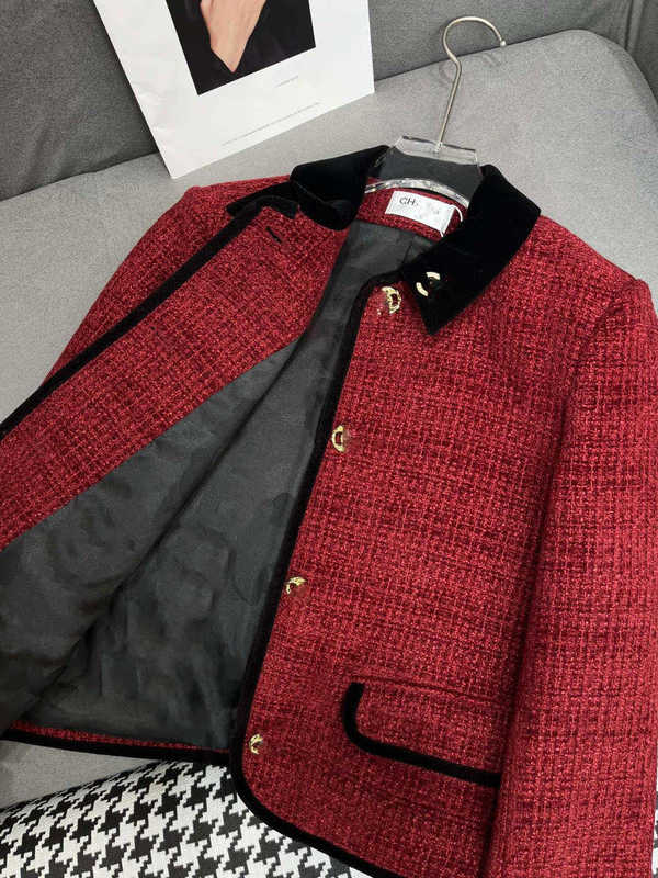 Damesjassen Designer Designer Herfst en Winter Nieuw Licht Luxe Celebrity-stijl Fluwelen kraag Mode Contrast Polo Veelzijdige kleine jas 7HRT 91R5