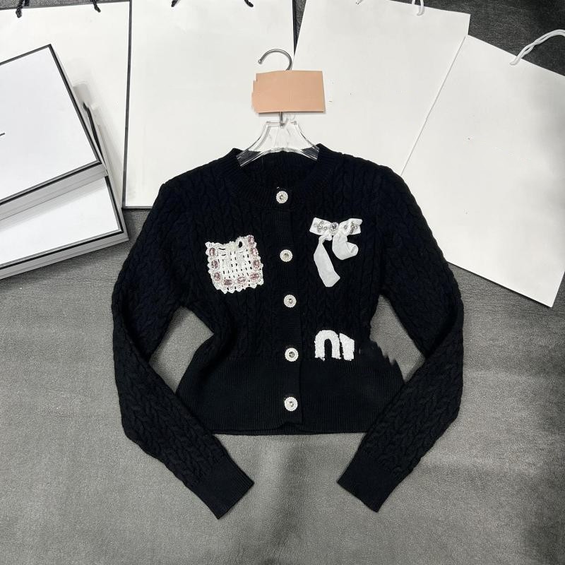 Women's o-neck long sleeve coarse wool knitted rhinestone cute bow letter embroidery single breasted sweater SML