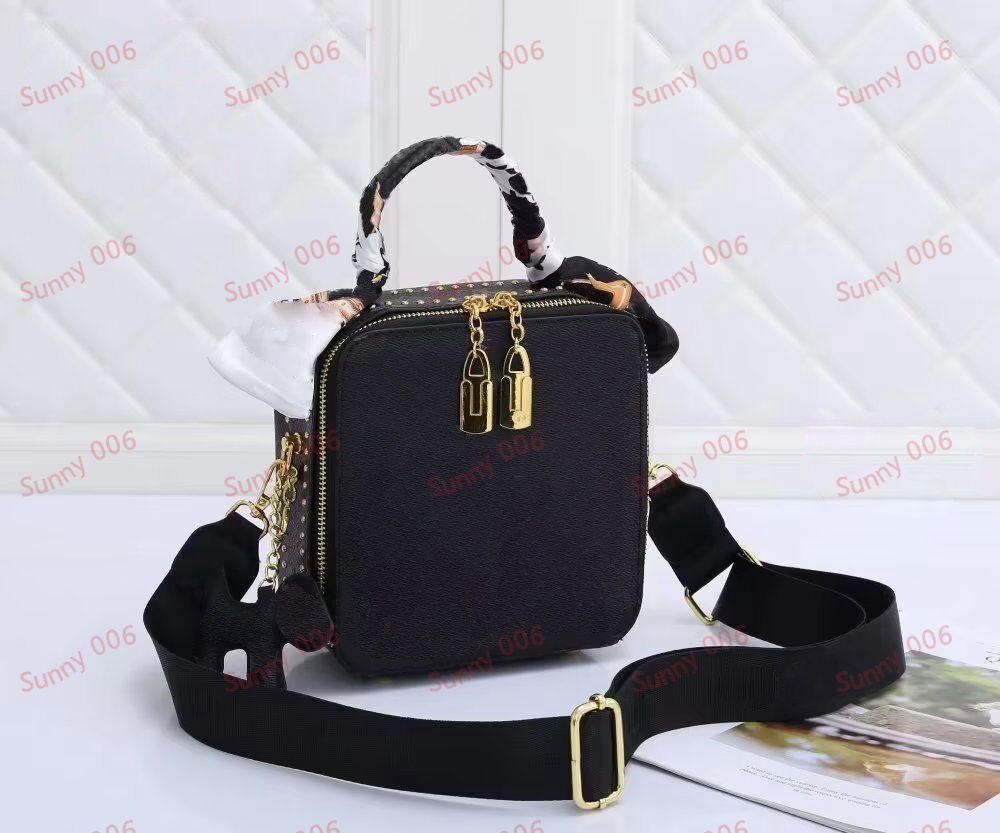 Bolsa de ombro com zíper duplo pequena borla pingente sacola designer impressão grade tronco sacos maleta fita de luxo embrulhado alça única bolsa para laptop