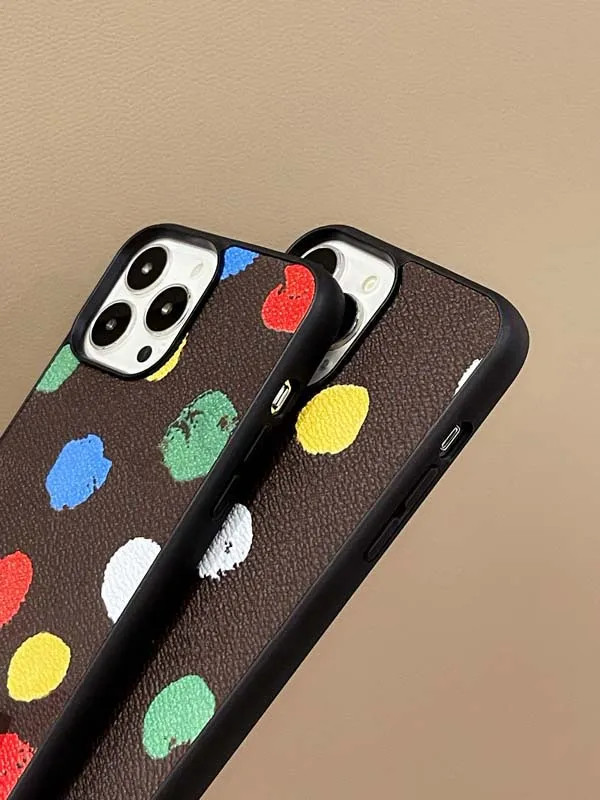 Telefonfodral Fashion Designer Telefonfodral för iPhone 14 Pro Max 13 Pro 12 11 Summer Colors Dot Letter Monogram Print Leather Mobile Cover