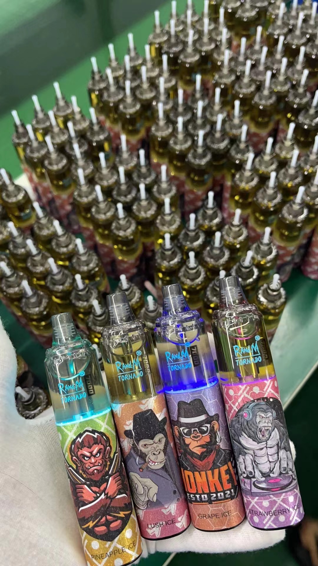 Orijinal Randm E Sigara Kiti Tornado 7000 Puflar Tek Kullanımlık Vape Kalem Kiti Elektronik Sigaralar 14ml Pod Mesh Bobin 6 Parlayan Renkler Hava Düzenlenebilir 0% 2% 2% 3% 5 Fumot 7K