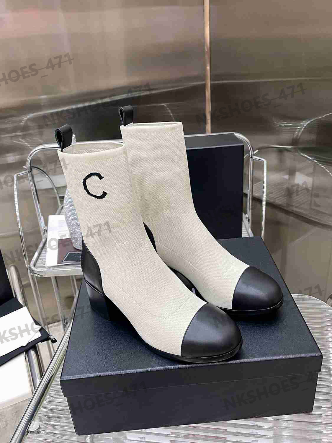 Designer Laarzen Mode Veelzijdige Martin Laarzen Kalfsleer Herfst Winter Damesmode Luxe Platte Chelsea Laarzen Klassieke Schoenen Oxford Bodem Enkelschoenen