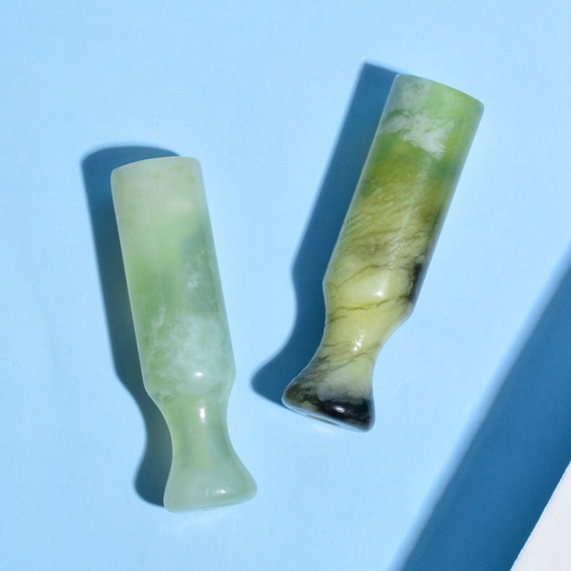 Coloré Jade Gemstones Fumer Tube One Hitter Portable Bong Herb Pipes À Tabac Porte-Cigarette Handpipe Filtre Embouchure Catcher Taster Bat Tips DHL