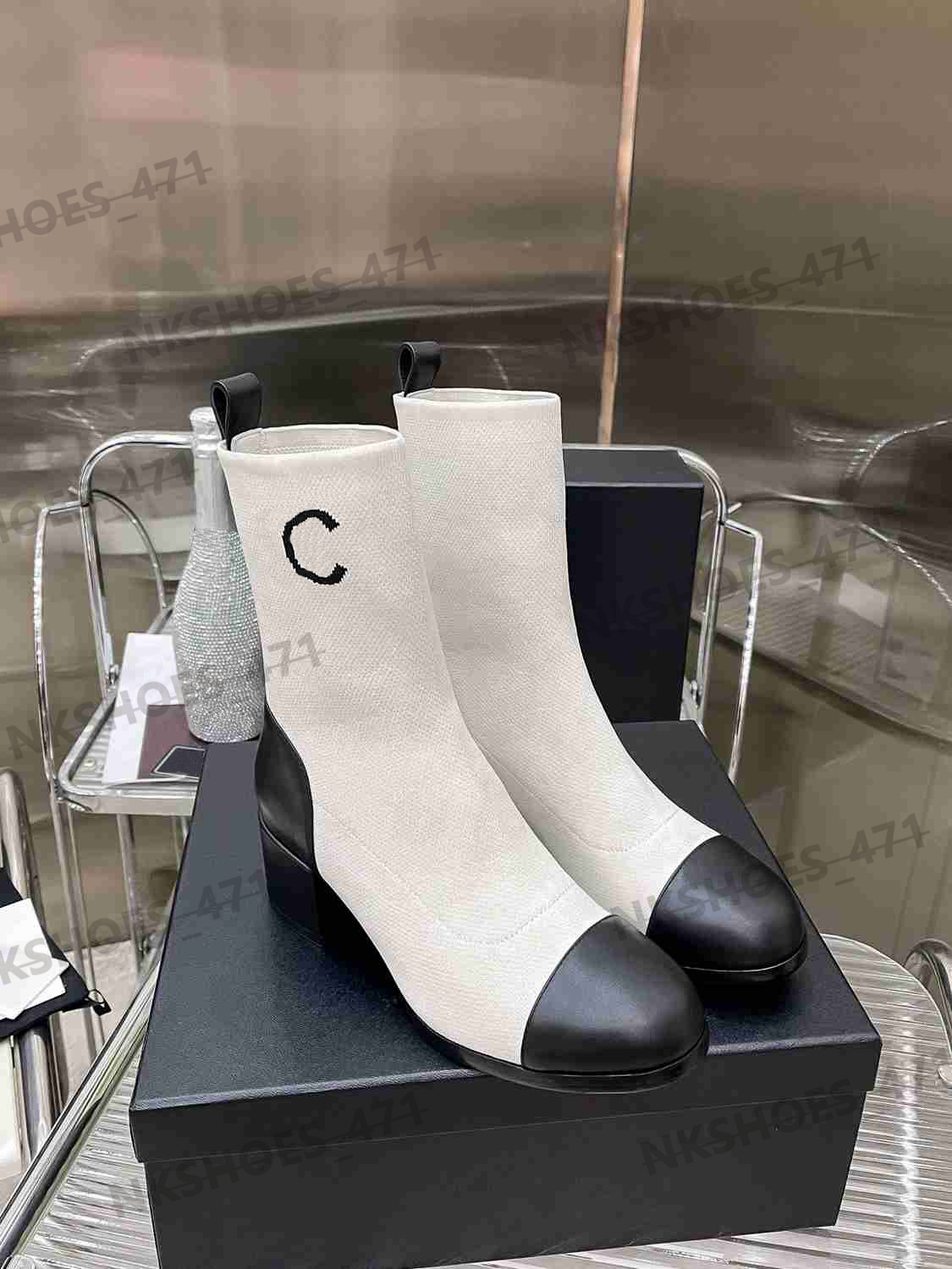 Designer Laarzen Mode Veelzijdige Martin Laarzen Kalfsleer Herfst Winter Damesmode Luxe Platte Chelsea Laarzen Klassieke Schoenen Oxford Bodem Enkelschoenen