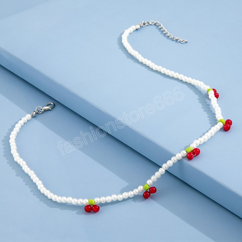 Vintage Imitate Pearl Chain Einfache Acryl-Kirschperlen-Choker-Halskette Elegante Mode-Halskette für Frauen-Schmuck-Geschenke