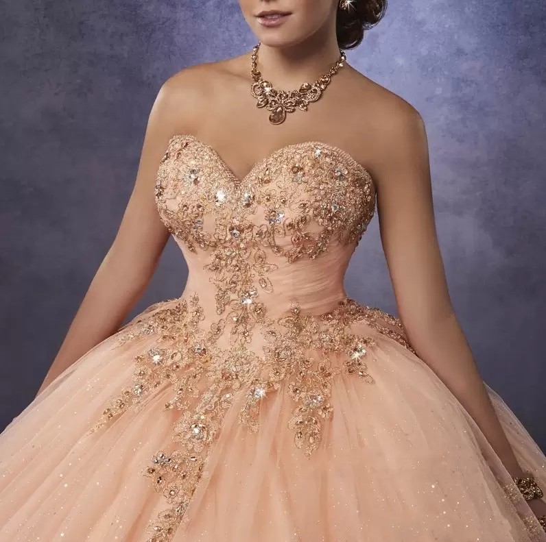 Sparkly Crystals Princess Quinceanera Dresses Sweetheart Spets Appliced ​​med avtagbara remmar Prom Ball -klänningar Puffy Tulle kjol Plus Size Sweet 15 16 Klänning Cl2962