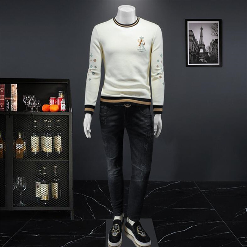 Lyx 2023 Designer Högkvalitativ herrtröjor Pullover Sweatshirt Fashion Men Woman Black Knitwear Långärmkläder Topp Varma manskläder Vinterrockar