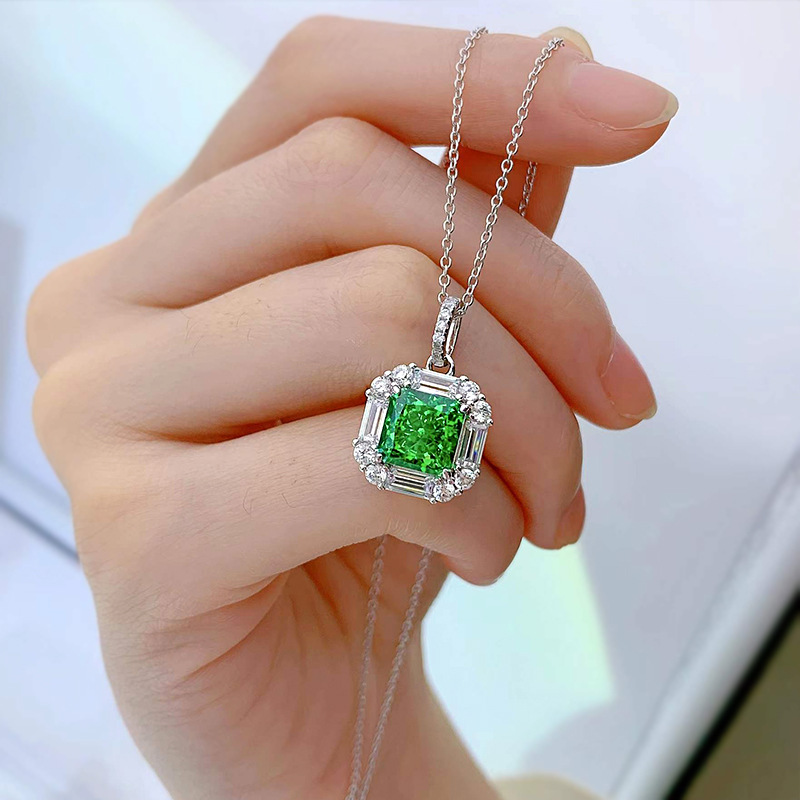 Vintage Emerald Diamond Pendant 100% Real 925 Sterling Silver Party Wedding Pendenti Collana le donne Gioielli promessa nuziale