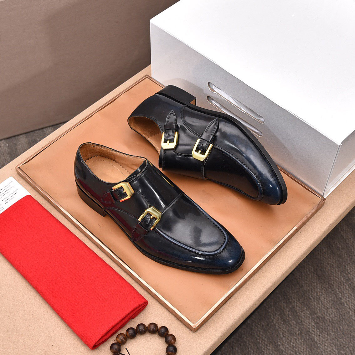 Hoogwaardige 2023 Heren Dress Shoes Business Echt lederen merkontwerper Classic Formal Flats Men Elegant Office Shoes Maat 38-46